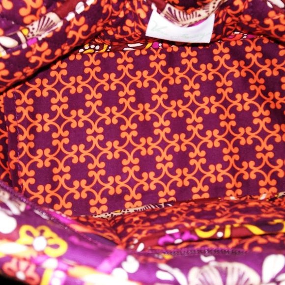 Vera Bradley Safari Sunset Ret '11 Baguette Shoulder Bag - Picture 5 of 6